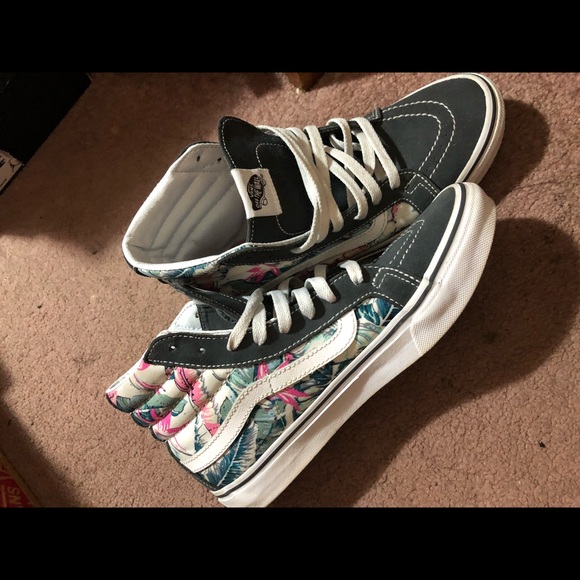 Sk8-hi Vans - Picture 7 of 8